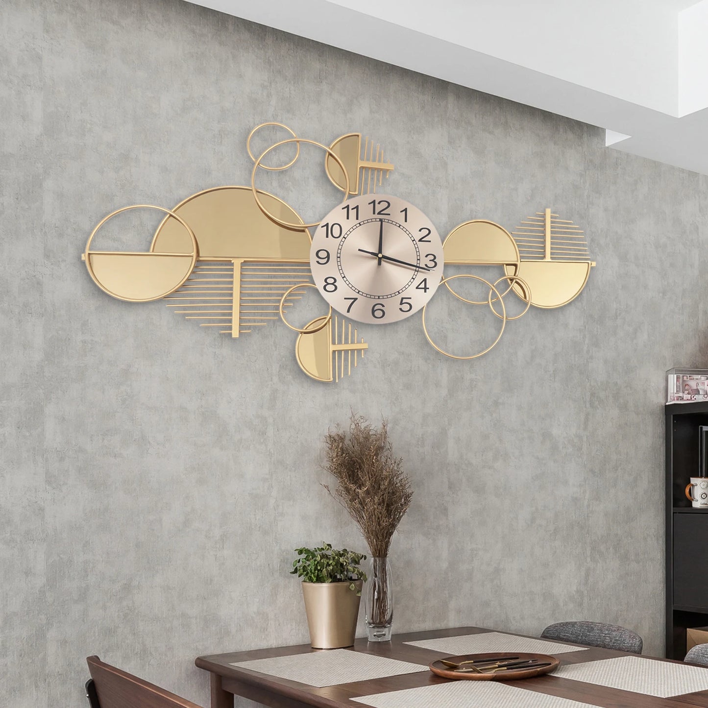 Creative Modern Metal Wall Clock, for Living Room, Bedroom, Gold