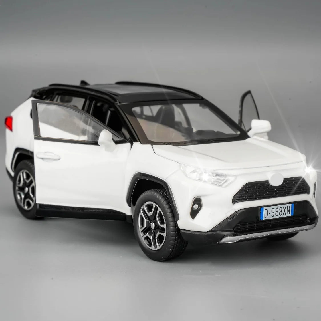 1/32 Scale RAV4 Alloy Diecast Collectible Toy Car