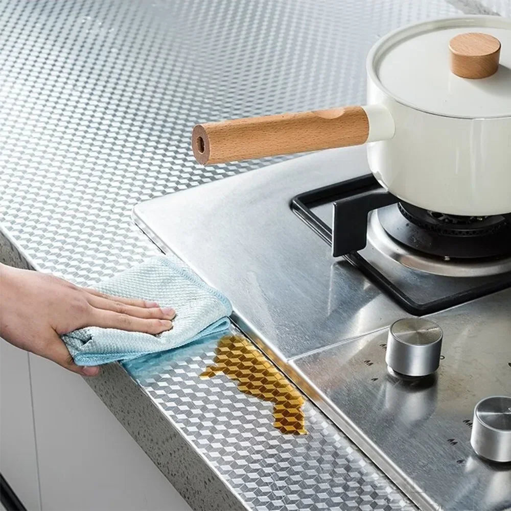 Modern Kitchen Oil-proof Self Adhesive Contact Paper: High-temperature Aluminum Foil Design for counters and Cabinets