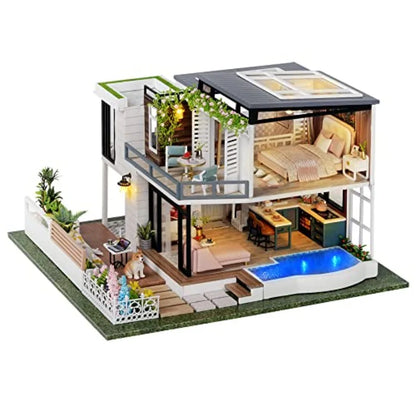 1:24 Scale Wooden Garden Villa with Furniture
